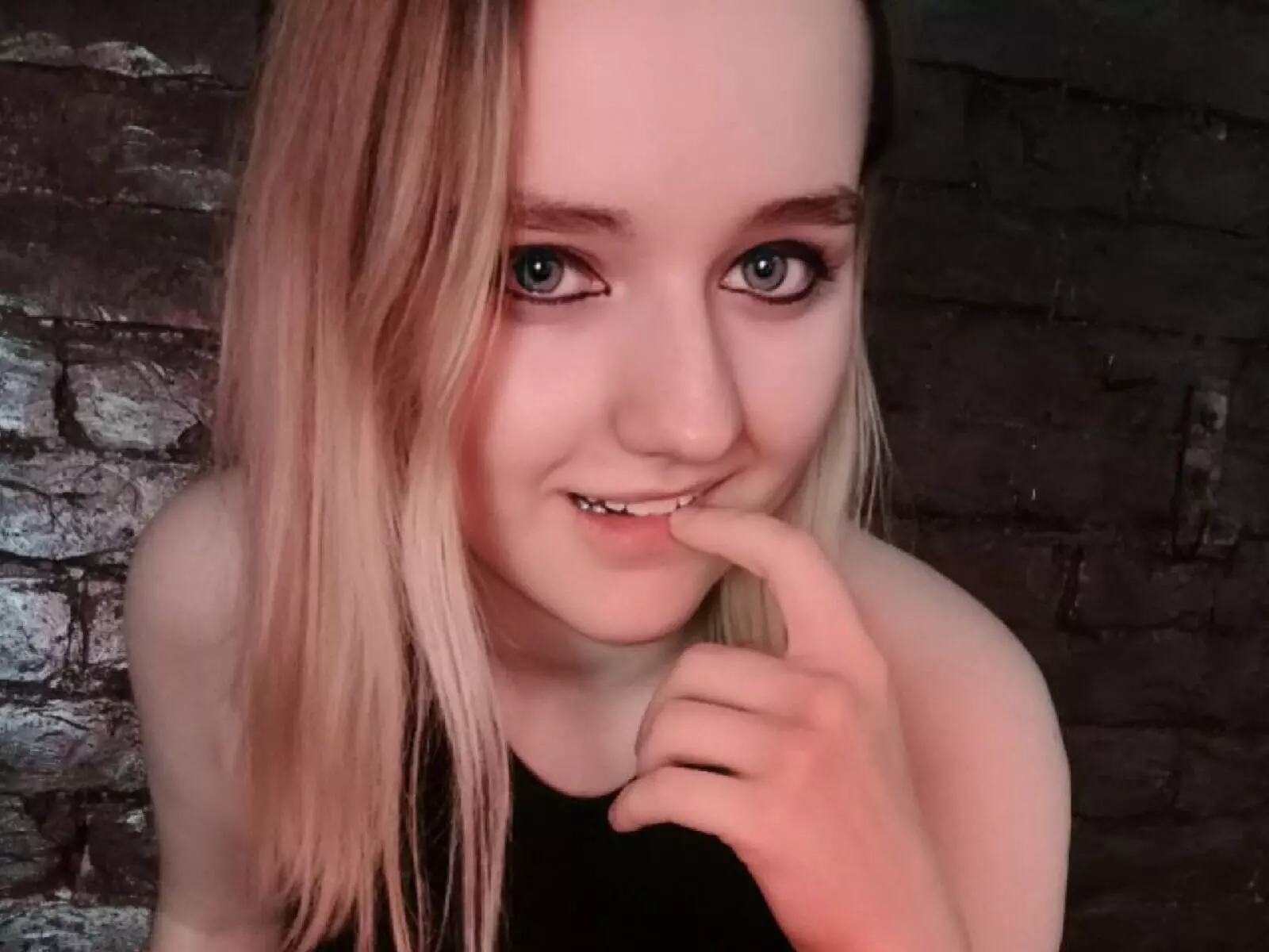 Starte eine Liveshow mit AnnetteHunter