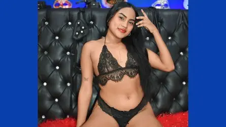 Starte eine Liveshow mit MadelynYoung