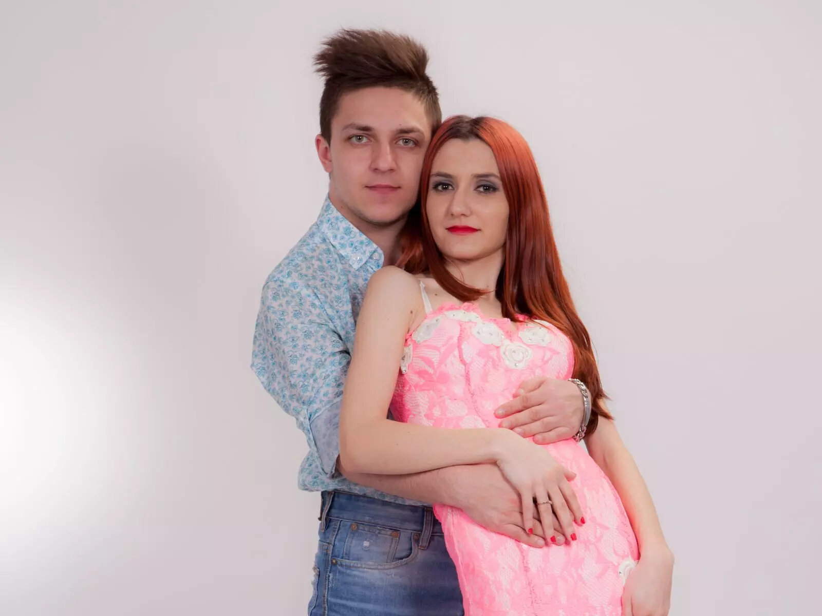 Starte eine Liveshow mit RaisaAndKevin