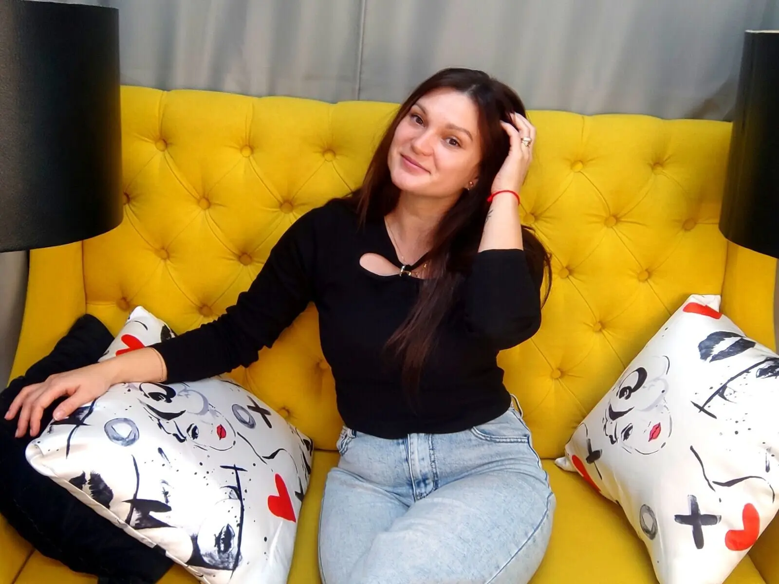 Starte eine Liveshow mit AlisaMorris