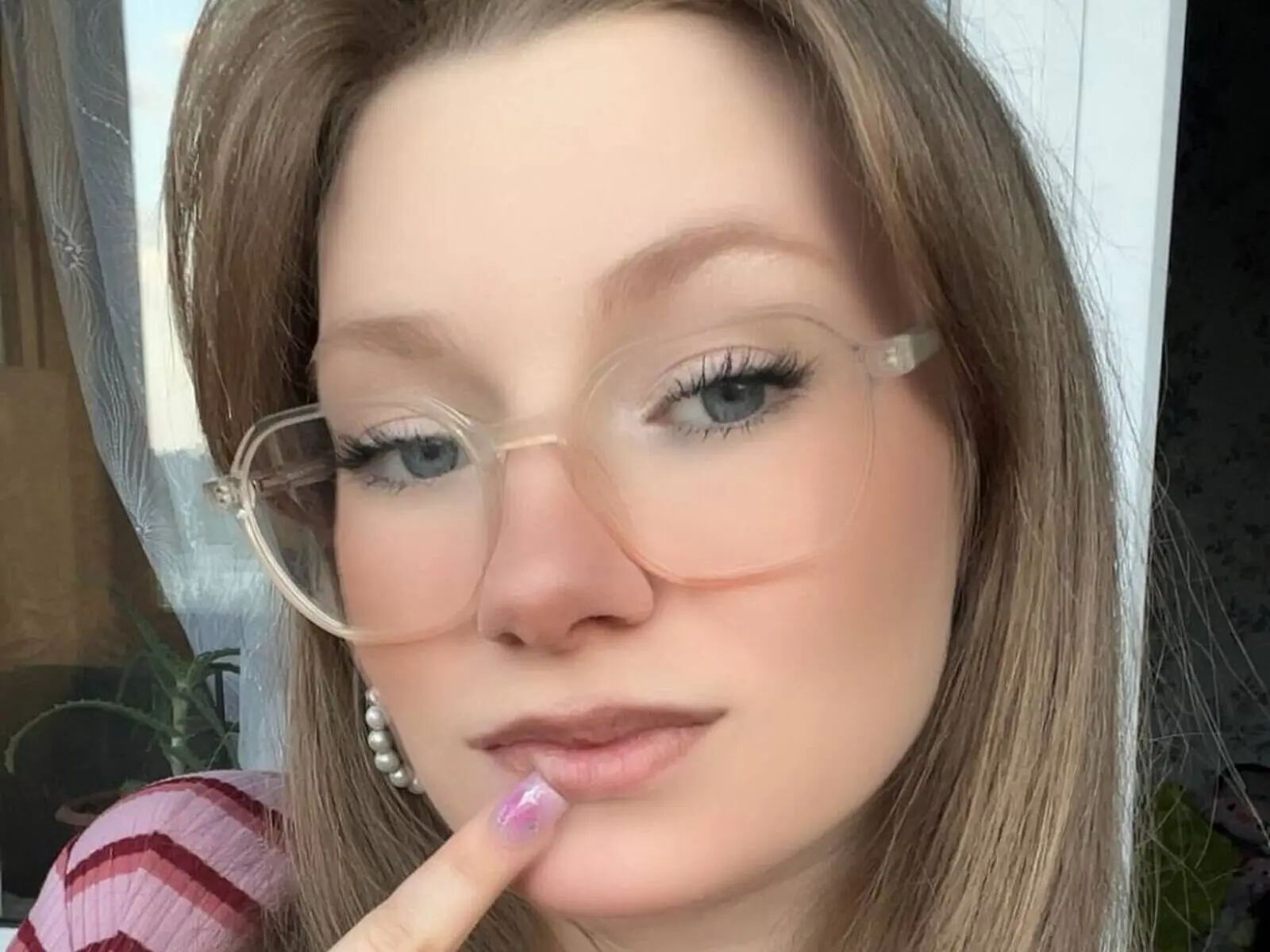 Starte eine Liveshow mit JenelleDurepo