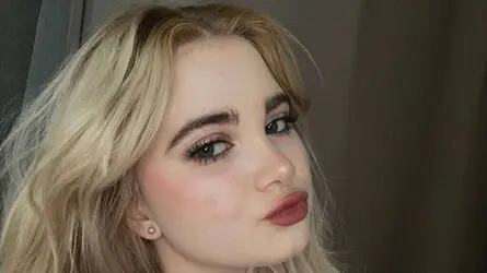 Starte eine Liveshow mit LatoyiaCanpos