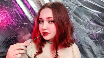 Starte eine Liveshow mit MaddyGrant