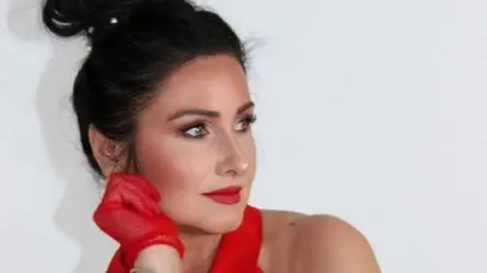 Starte eine Liveshow mit NellyDunn