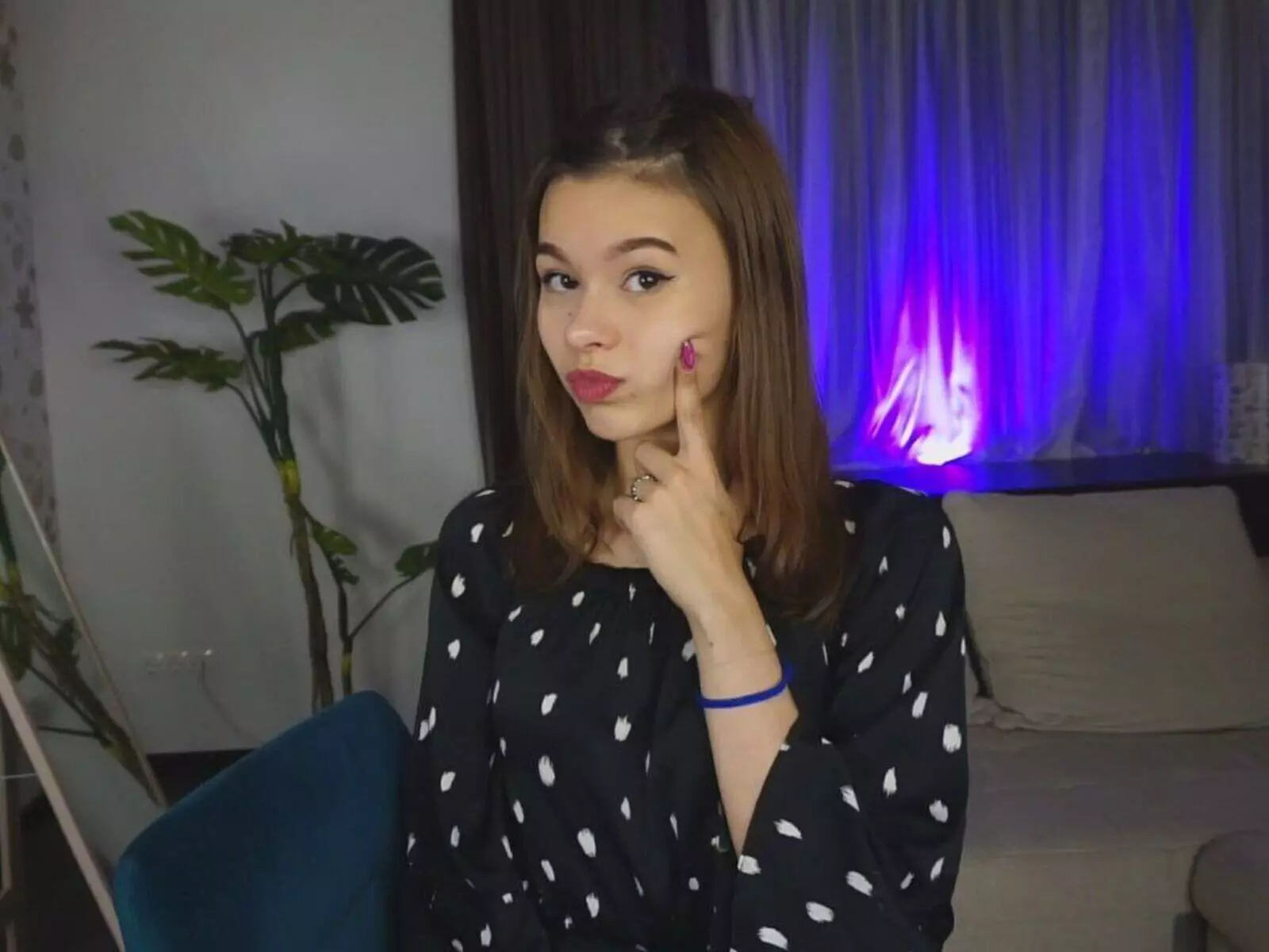 Starte eine Liveshow mit PollyKeats