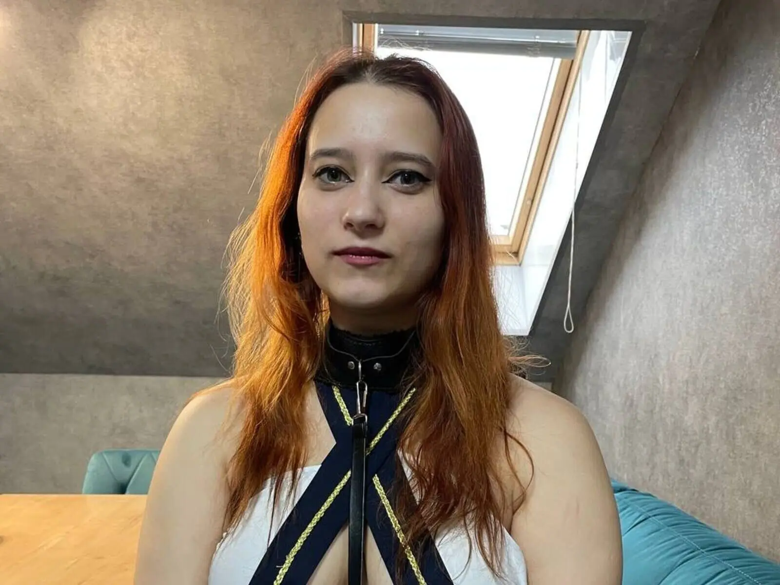 Starte eine Liveshow mit RachelPierce